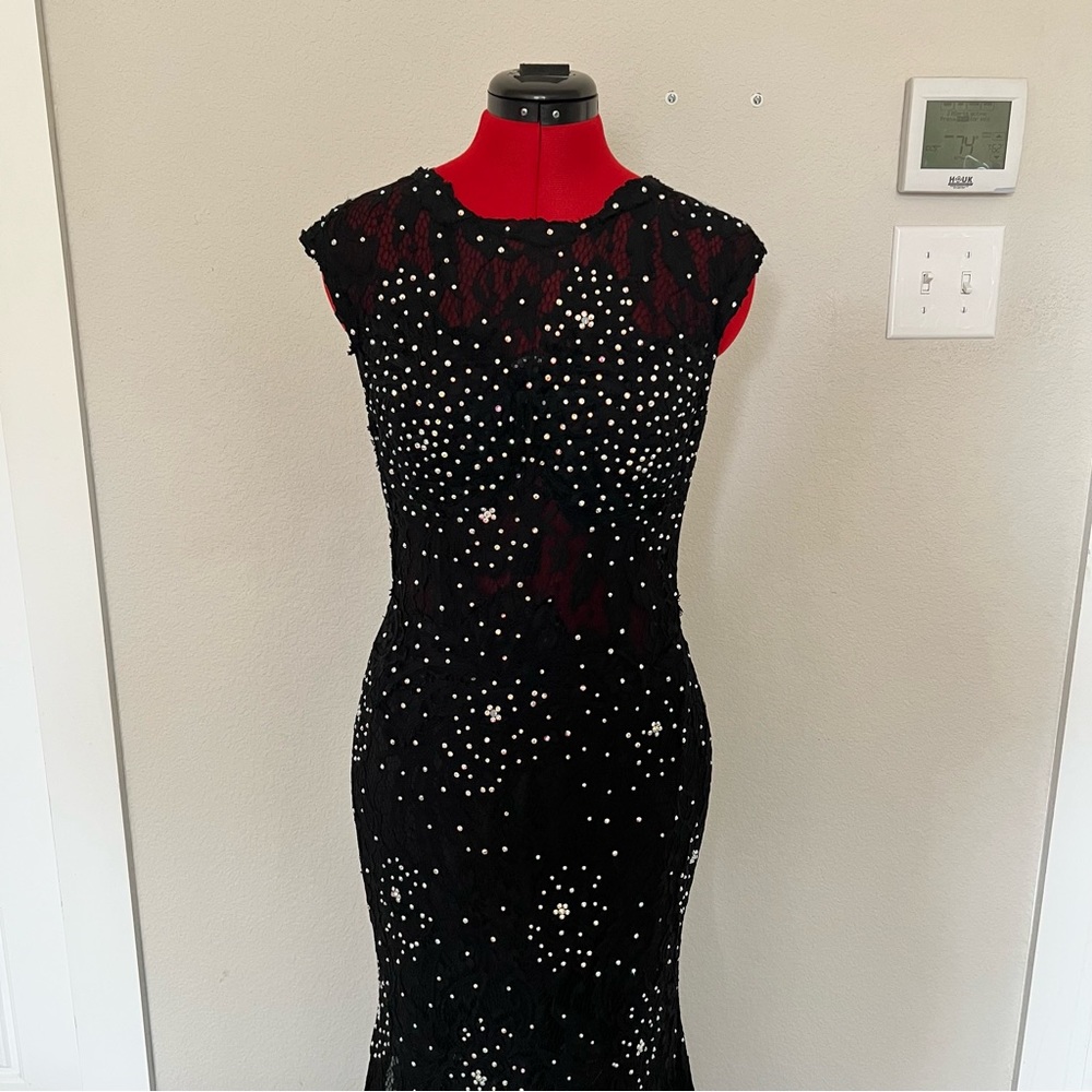 Camille La Vie Black Mermaid Jeweled/Sequin Floral Lace Formal Gown US 8 😍 - Picture 11 of 16